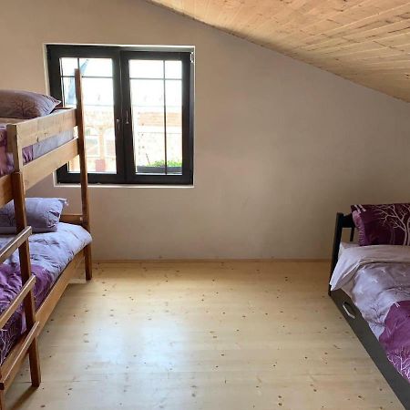 Guest House Tivko Katce גוסטיבר מראה חיצוני תמונה