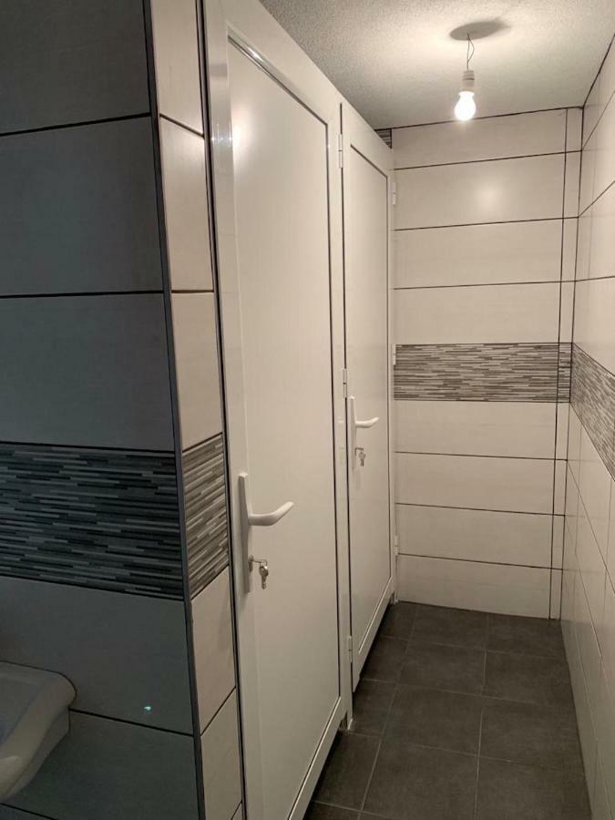Guest House Tivko Katce גוסטיבר מראה חיצוני תמונה