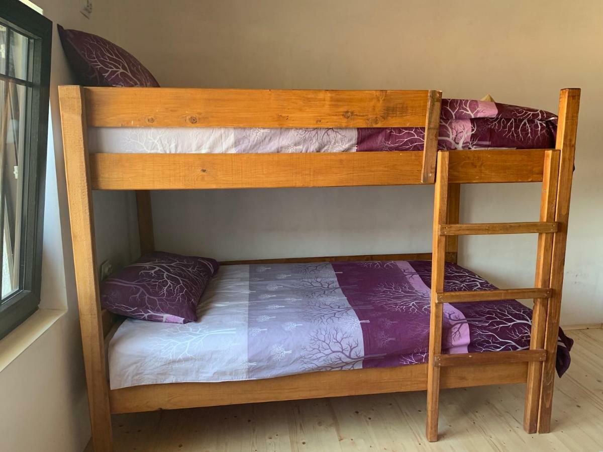 Guest House Tivko Katce גוסטיבר מראה חיצוני תמונה